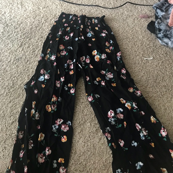 Flowy pants - Picture 1 of 1